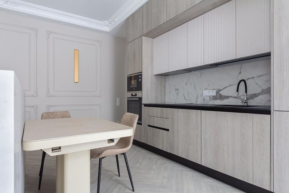 кухни под потолок эггер